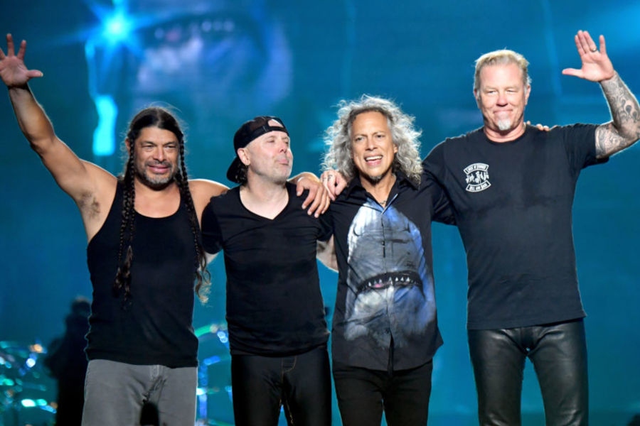 Twitch Replaces Metallica Concert With 8-bit Music To Avoid DMCA