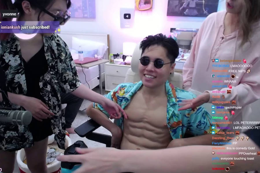 Disguised Toast Wears ‘Abs’