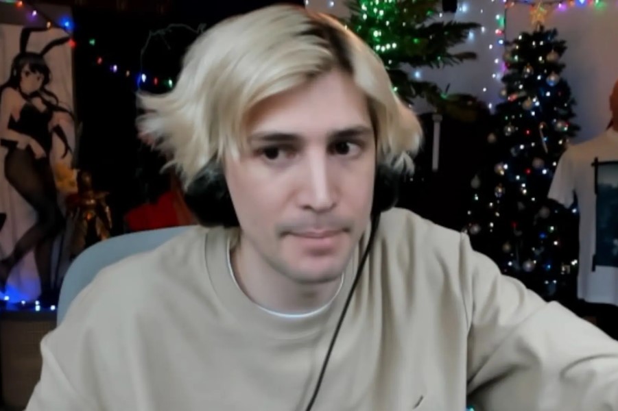 xQc Shares Opinion About Twitch Simulcasting Policy